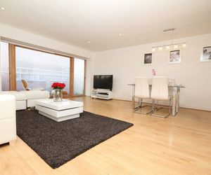 Fantastic Sleeps 6 Apartment Dublin Ireland