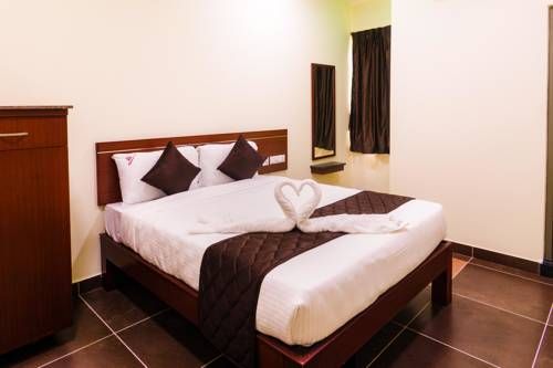 HOTEL SIGNATURE INN