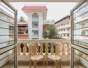 OYO 10754 Home Deluxe 1BHK Colva Colva India