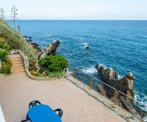 Holiday Apartment by the sea - breathtaking location Moiano Italy