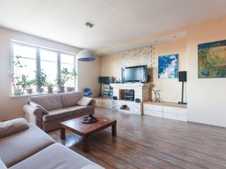 Penthouse-style 140 sq m 2-bedrooms, view