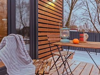 Holiday Village Lemonade, cottage 1