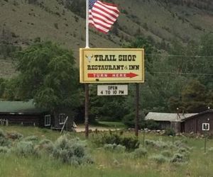 Trail Shop Inn Wapiti United States