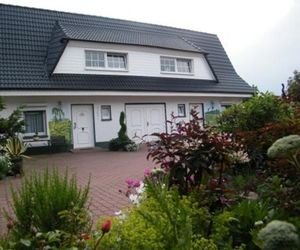 Ferienhaus mit Seeblick Ostseebad Baabe Germany