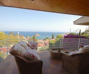 Lets Holidays Sailor House with Sea Views Tossa de Mar Spain