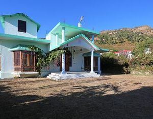 OYO 11049 Home 3BHK Villa Nakuchiyatal Bhim Tal India