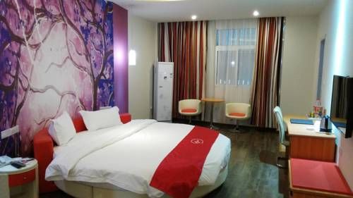 Hotel Photo 1