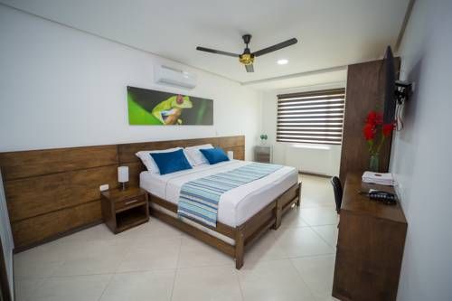 Hotel Photo 10