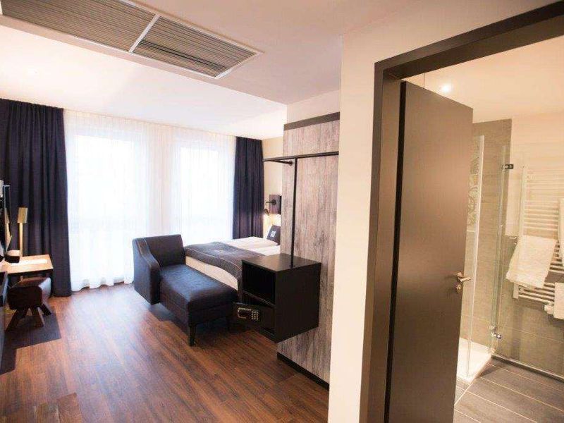 Hotel Photo 3