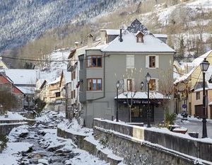Eth Paer 1 by FeelFree Rentals Vielha Spain