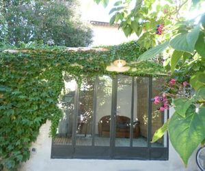 La Summer House avec Jardin Arles France