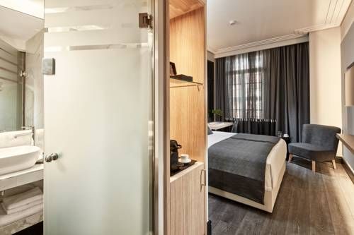 Hotel Photo 9
