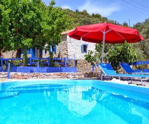 Leonidio small hause with swimming pool Isonidhion Greece