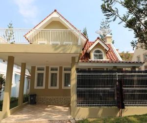 Diyar Villas Puncak R7/3 Cianjur Indonesia