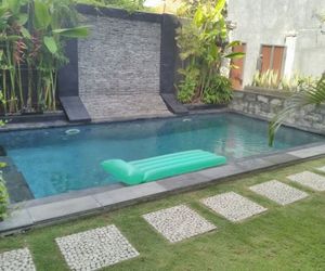 Sun Shoot Villas Seminyak - Villa Sandat Seminyak Indonesia