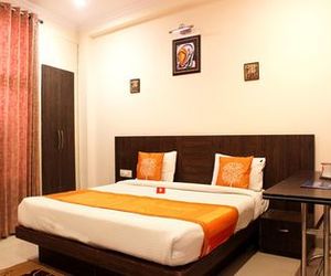 OYO 4471 Hotel Rajmahal Bareilly India