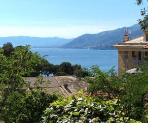 Sea view apartment with private garden Camogli Italy
