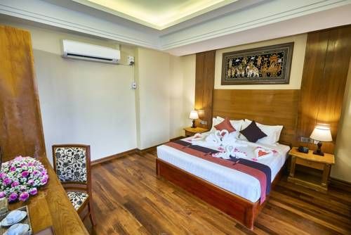 Hotel Photo 11