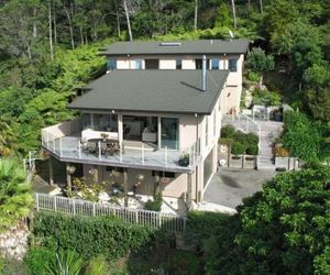 Hahei Sea Vista (3 Bedroom House) Hahei New Zealand