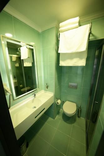 Hotel Photo 9