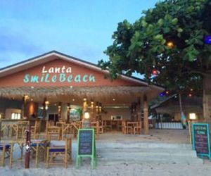 Lanta Smile Beach At Klong Dao Lanta Island Thailand