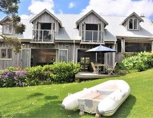 Omiha On The Beach Waiheke Island New Zealand