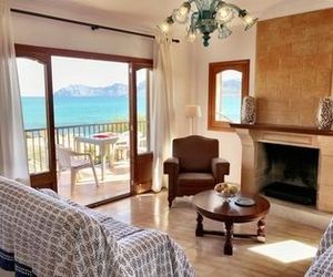 Mallorca Beach front line house 6 pers Son Serra de Marina Spain