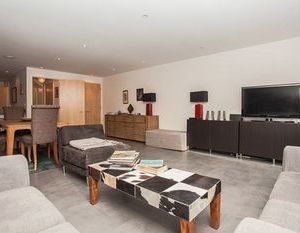 Beautiful Duplex Flat, Sleeps 6, Close To Tube Wembley United Kingdom