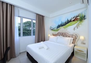 Hotel Photo 6