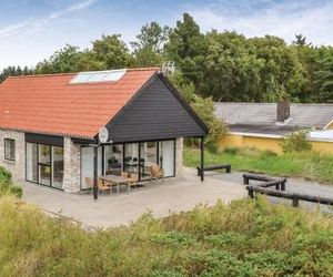 Three-Bedroom Holiday Home in Blavand Blaavand Denmark