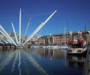 Una Porta sul Porto Antico Genoa Italy