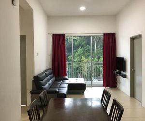 Golden Hill 3 Room Apt @ Night Market Tanah Rata Malaysia