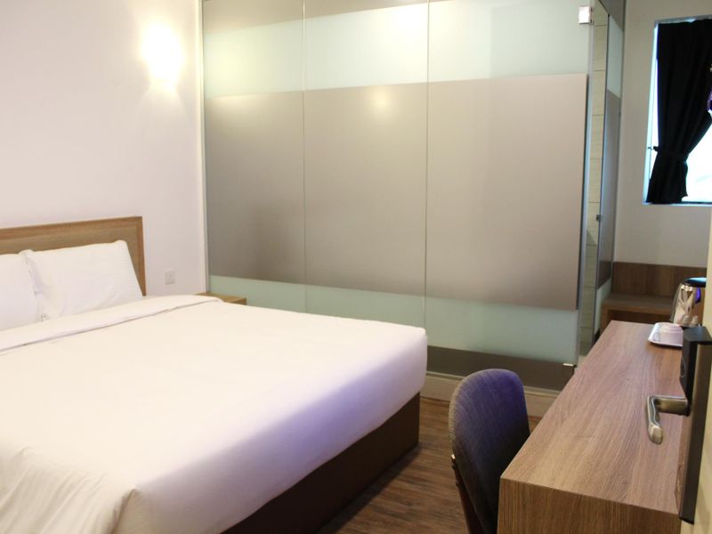 Hotel Photo 1
