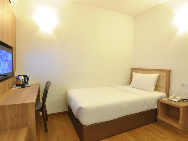 Hotel Photo 6