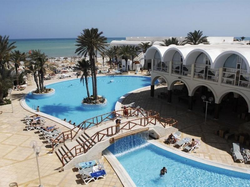 Hotel Photo 6