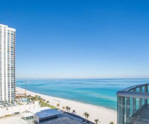 Marenas Resort 1BD Ocean View in Sunny Isles Sunny Isles Beach United States