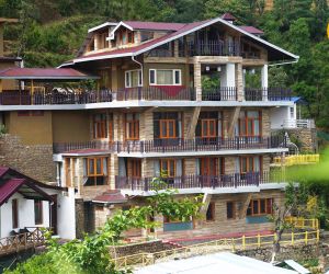 TAG RESORTS GARDEN COURTS SOLAN Chail India
