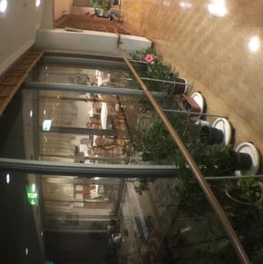 NearBy Hotel