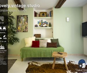 Lovely vintage studio Hyeres France