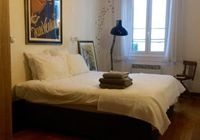 Отзывы 2 bedroom cool apartment in the old town of Antibes, 1 звезда