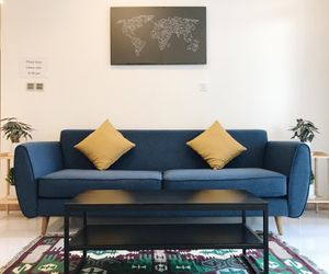 6 Guests Room - Travelaholics Homestay Ho Chi Minh Vietnam