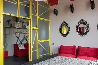 Unique PITER Loft heart of the city