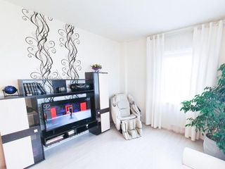 AELITA Apartment on Varshavskaya st.