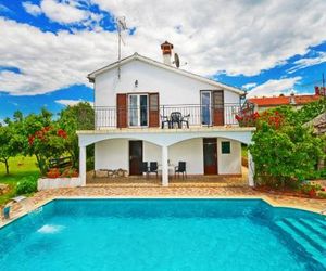 Family friendly house with a swimming pool Basarinka (Porec) - 14663 Porec Croatia