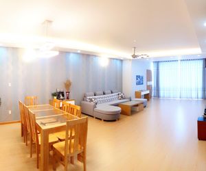 SPACIOUS BEACH-FRONT SUITE 3BR Vung Tau Vietnam