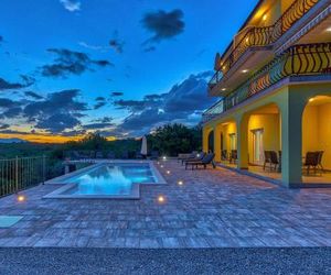 Luxury apartments Kostrena with heated pool Costrena Santa Lucia Croatia