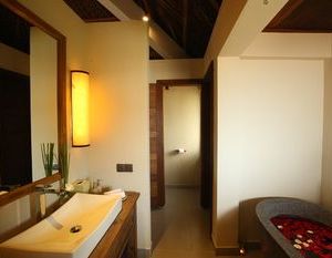 Crown Retreat Quy Nhon Qui Nhon Vietnam