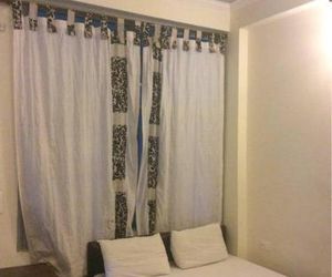 Rooms near Laxman Jhula Rishikesh India
