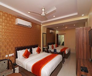 OYO 13233 Lucknow Grand Inn Lucknow India