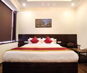 Hotel Royal Woods Abhepur India